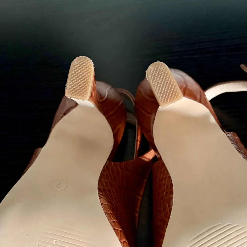 Brown Croc-Embossed Ankle-Strap Pointed Toe Pumps - Picture 11 of 11